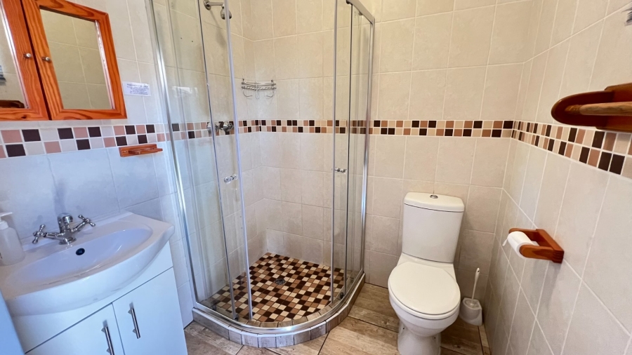 8 Bedroom Property for Sale in Pellissier Free State